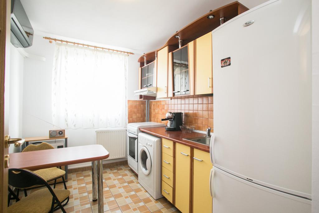 Sky Residence Bucarest Chambre photo
