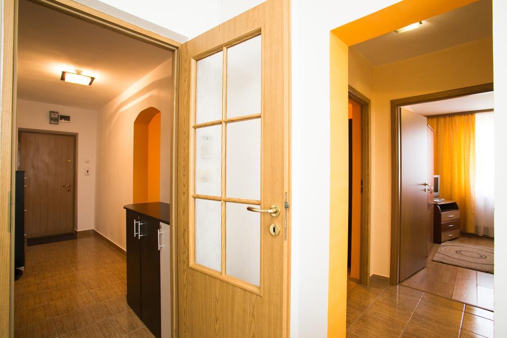 Sky Residence Bucarest Chambre photo